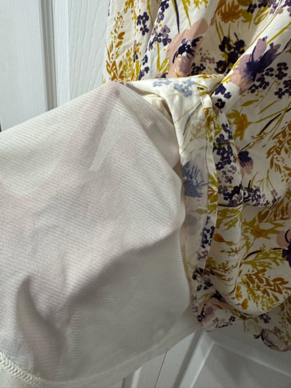 Old Navy Floral Spaghetti Strap Sundress - Picture 3 of 6